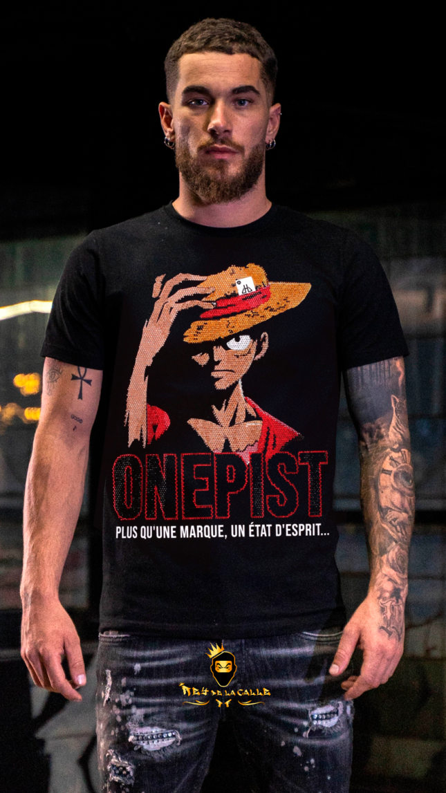 Camiseta Horspist París Negra Pedrería Brillante One Piece Luffy